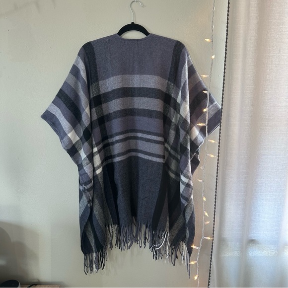 NWT Banana Republic Cashmere Blend Plaid Fringe Wrap One Size - Picture 8 of 8